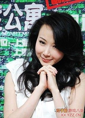 图揭誓死也要装嫩的大龄女星
